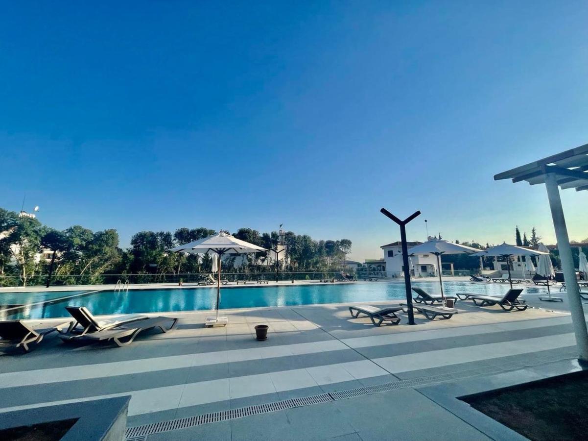 Sea View Suites By The Coast Famagusta  Ngoại thất bức ảnh