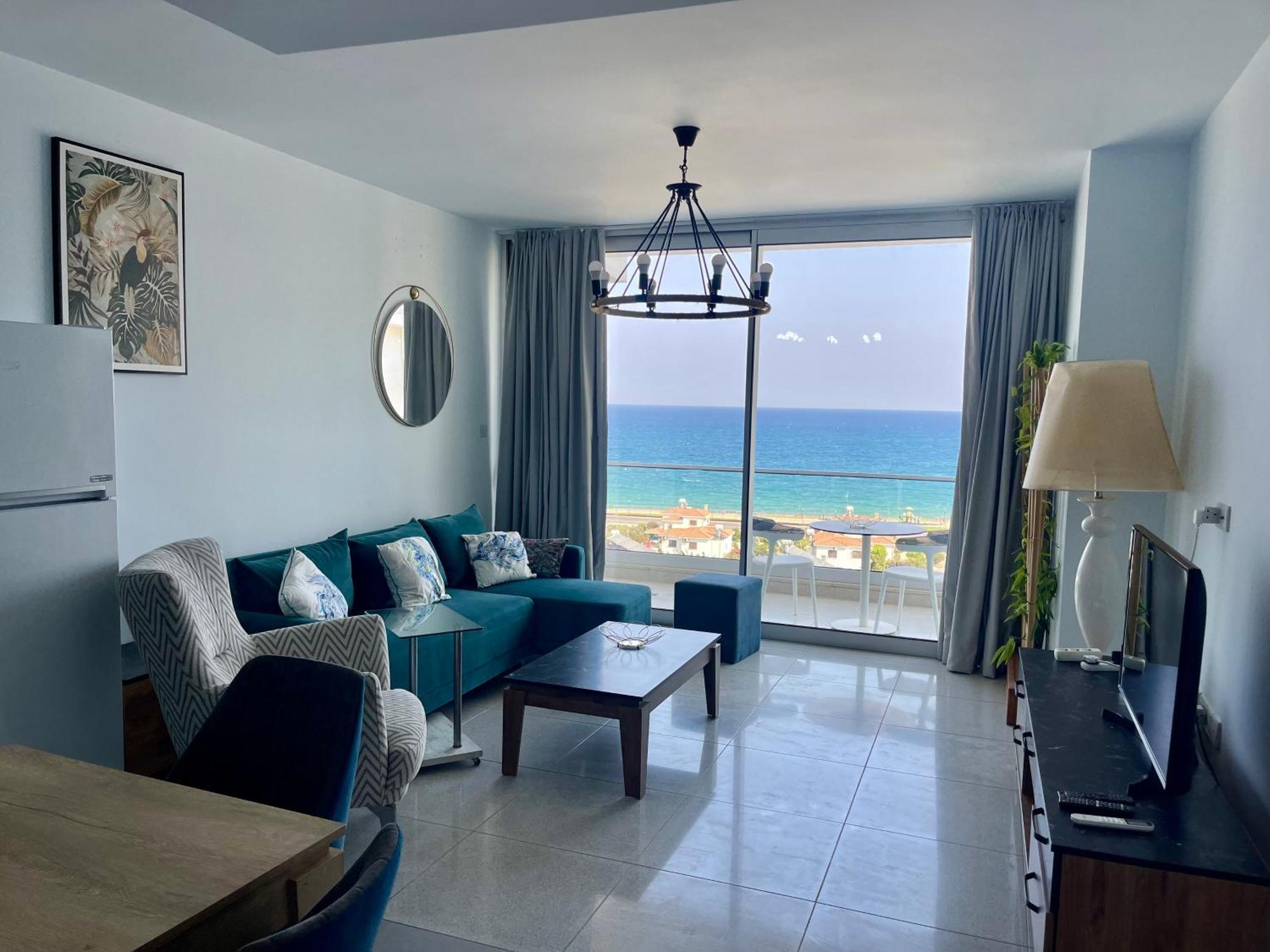 Sea View Suites By The Coast Famagusta  Ngoại thất bức ảnh