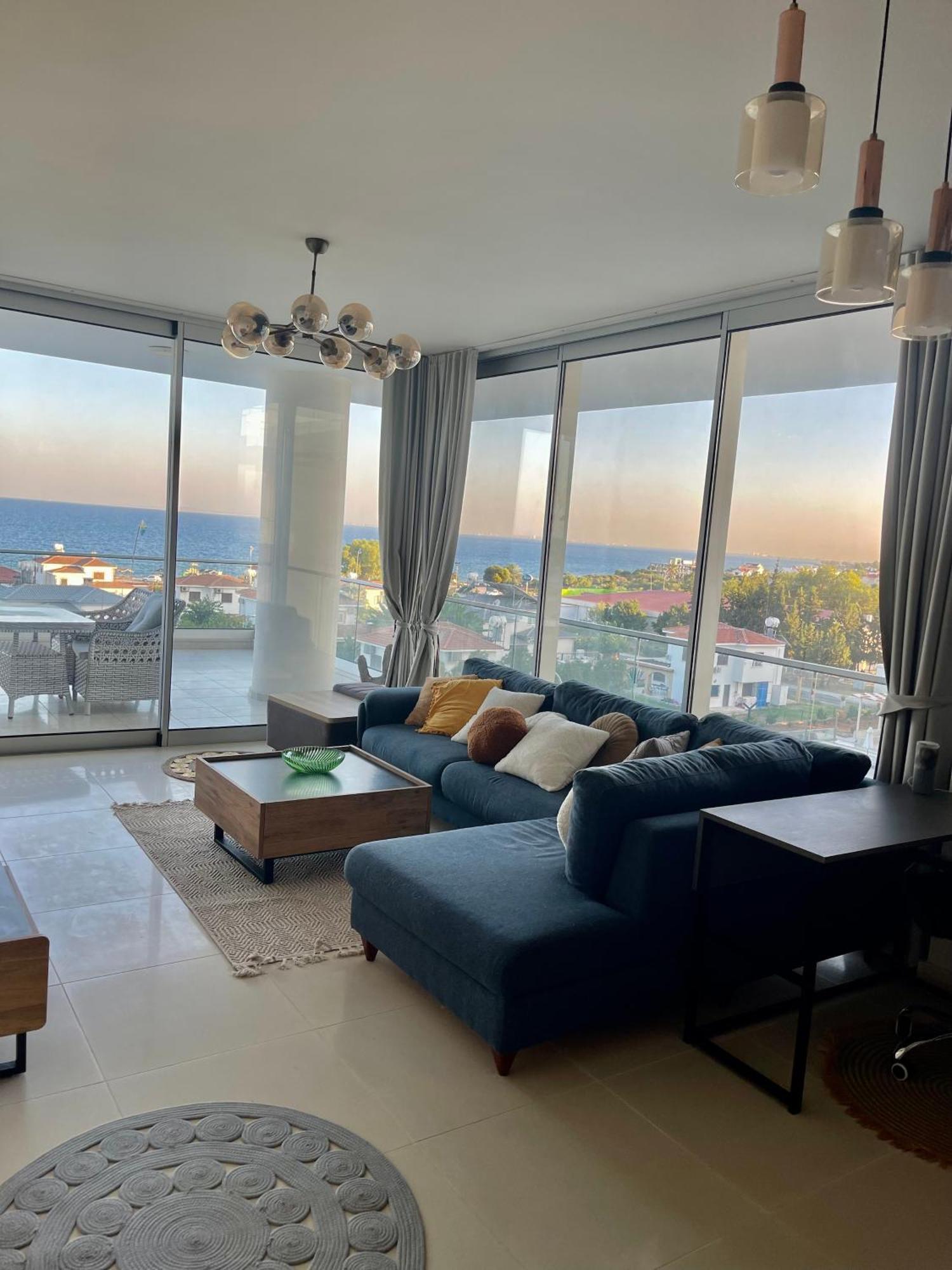 Sea View Suites By The Coast Famagusta  Ngoại thất bức ảnh
